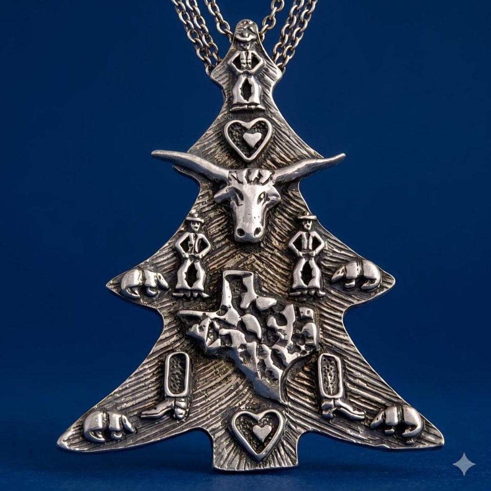 Maree Texas Christmas Tree Necklace Silver OS EXC